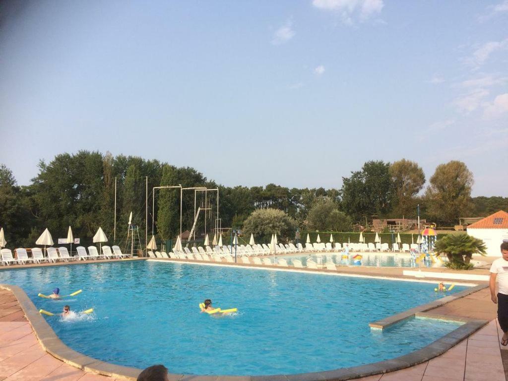Appartement 2 Pieces Port-Bourgenay 31M2 - Acces Piscine Inclus Talmont-Saint-Hilaire Екстер'єр фото